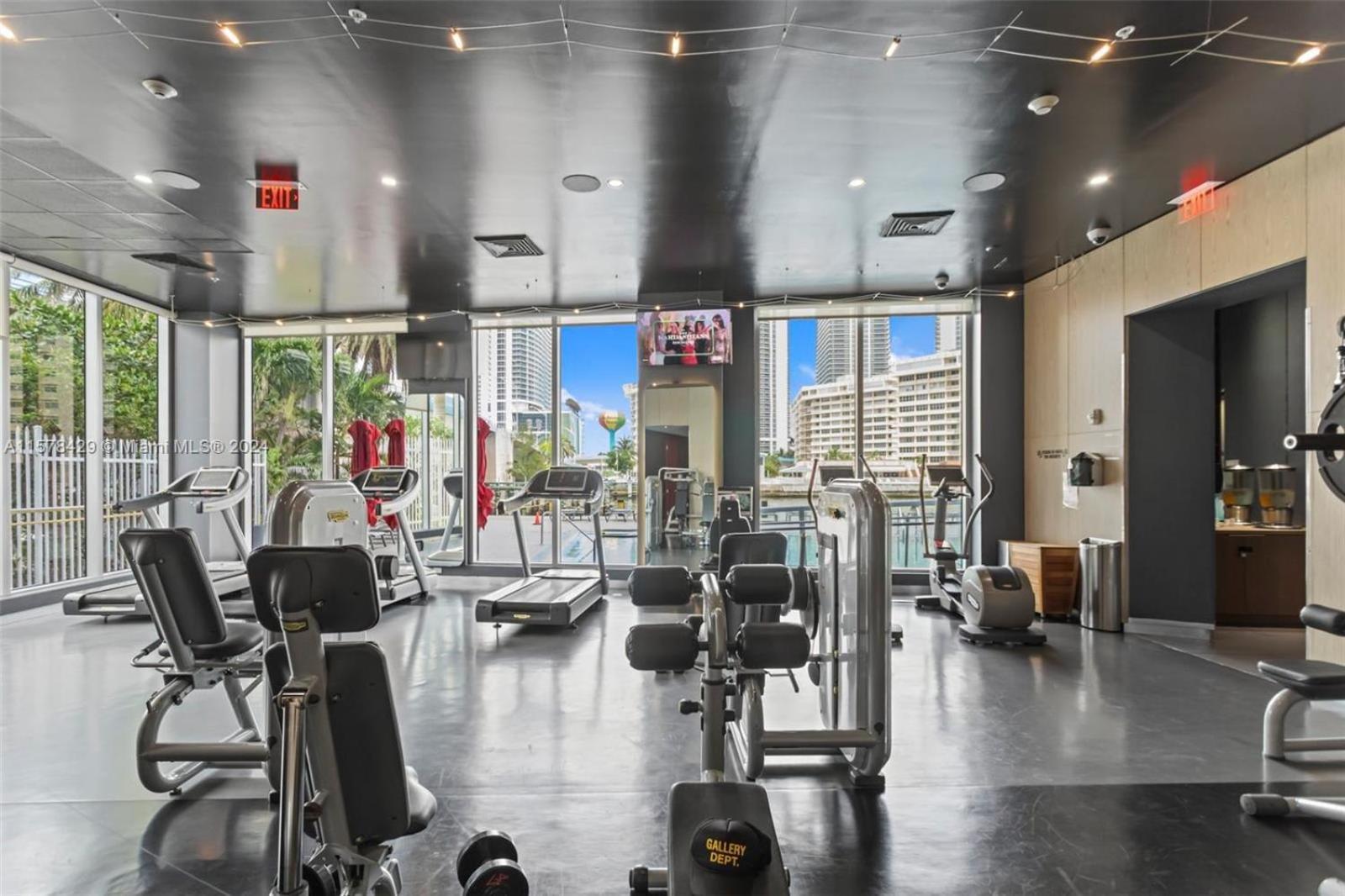 2602 E Hallandale Beach Blvd 1 Br Villa ภายนอก รูปภาพ