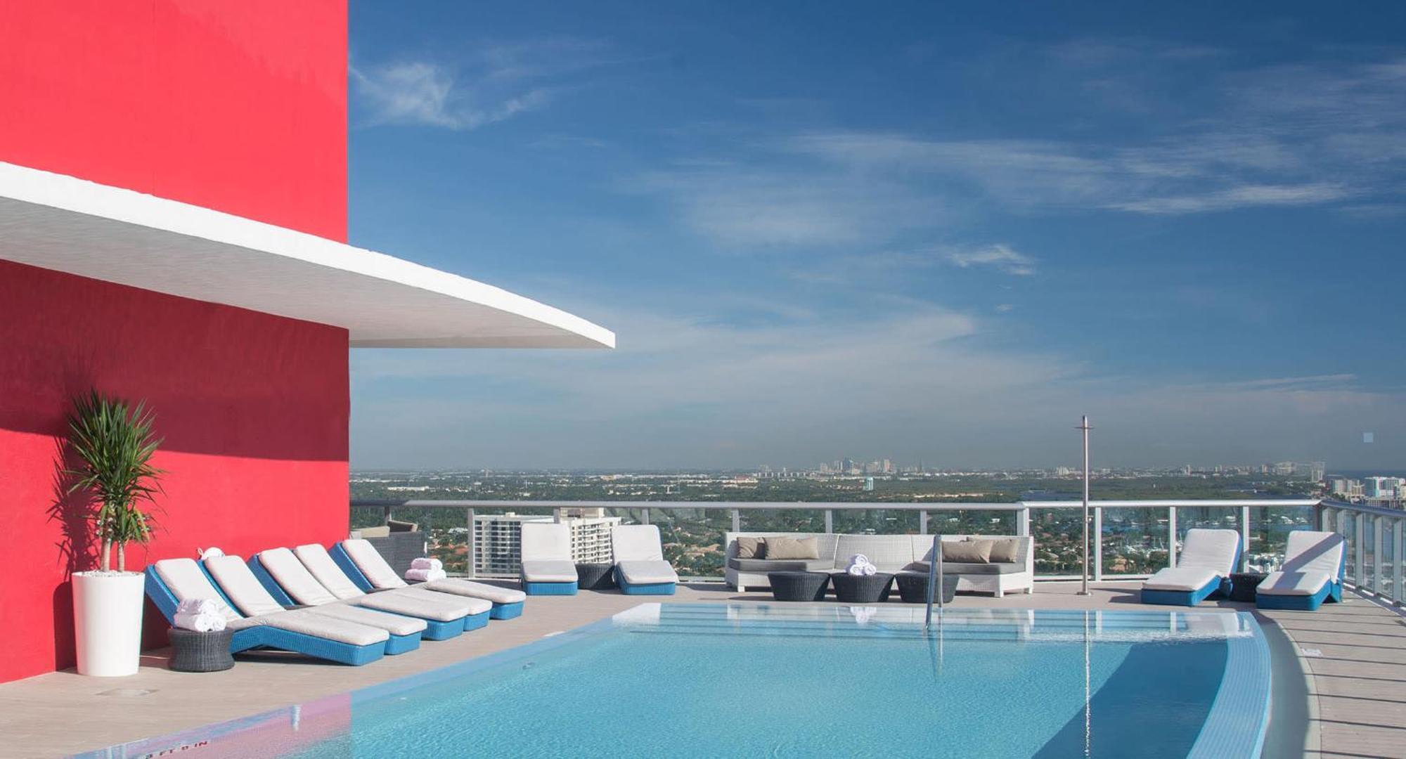 2602 E Hallandale Beach Blvd 1 Br Villa ภายนอก รูปภาพ